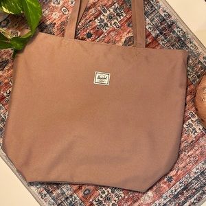 Herschel Supply Co Tote Bag